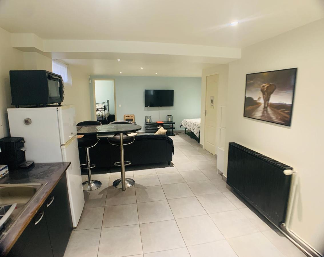 Appartement Cosy Proche Roissy Cdg Asterix Disneyland Paris グッサンヴィル エクステリア 写真