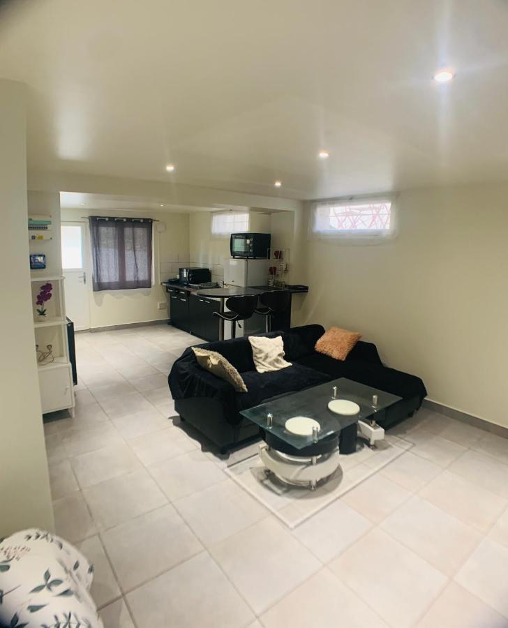 Appartement Cosy Proche Roissy Cdg Asterix Disneyland Paris グッサンヴィル エクステリア 写真
