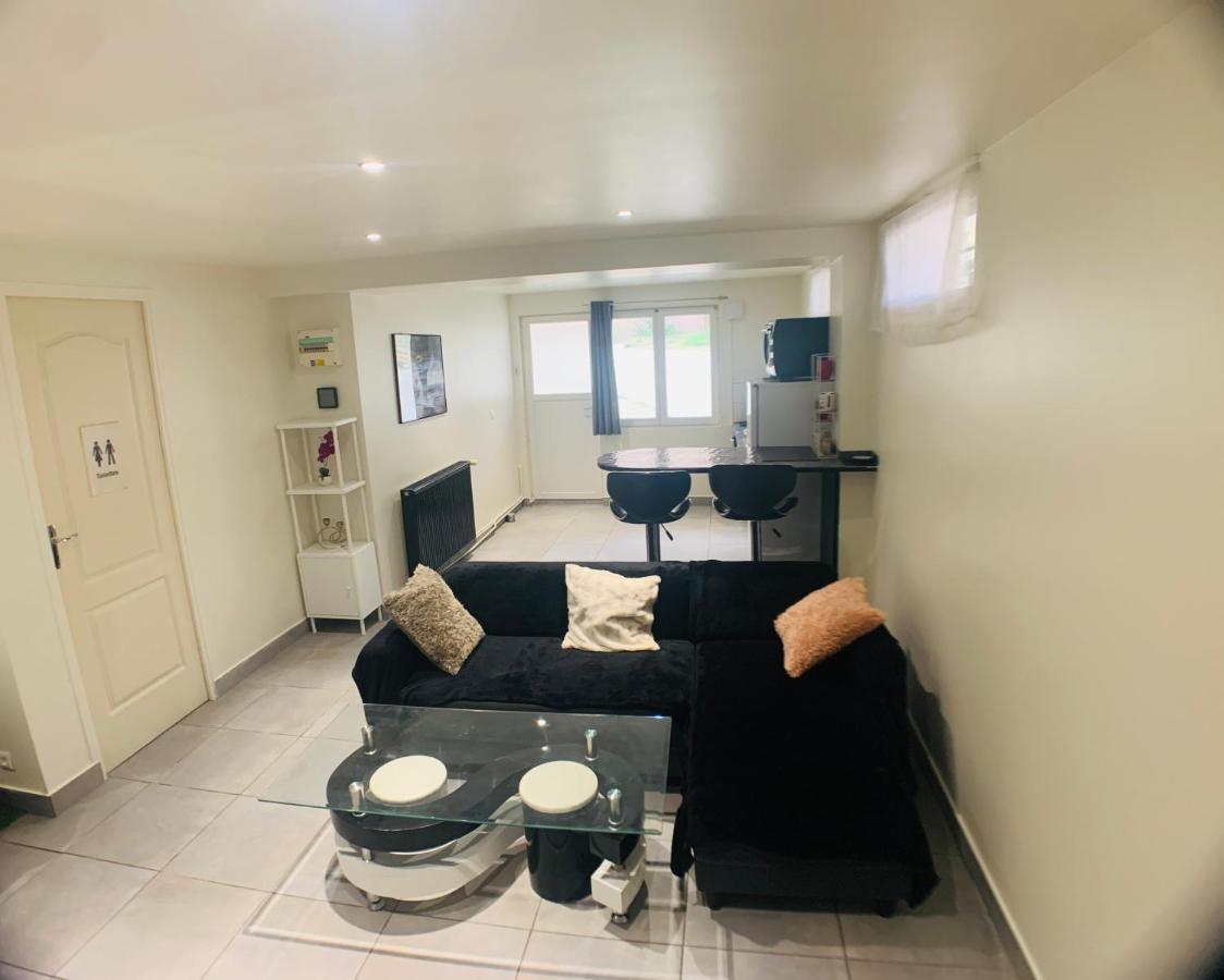 Appartement Cosy Proche Roissy Cdg Asterix Disneyland Paris グッサンヴィル エクステリア 写真