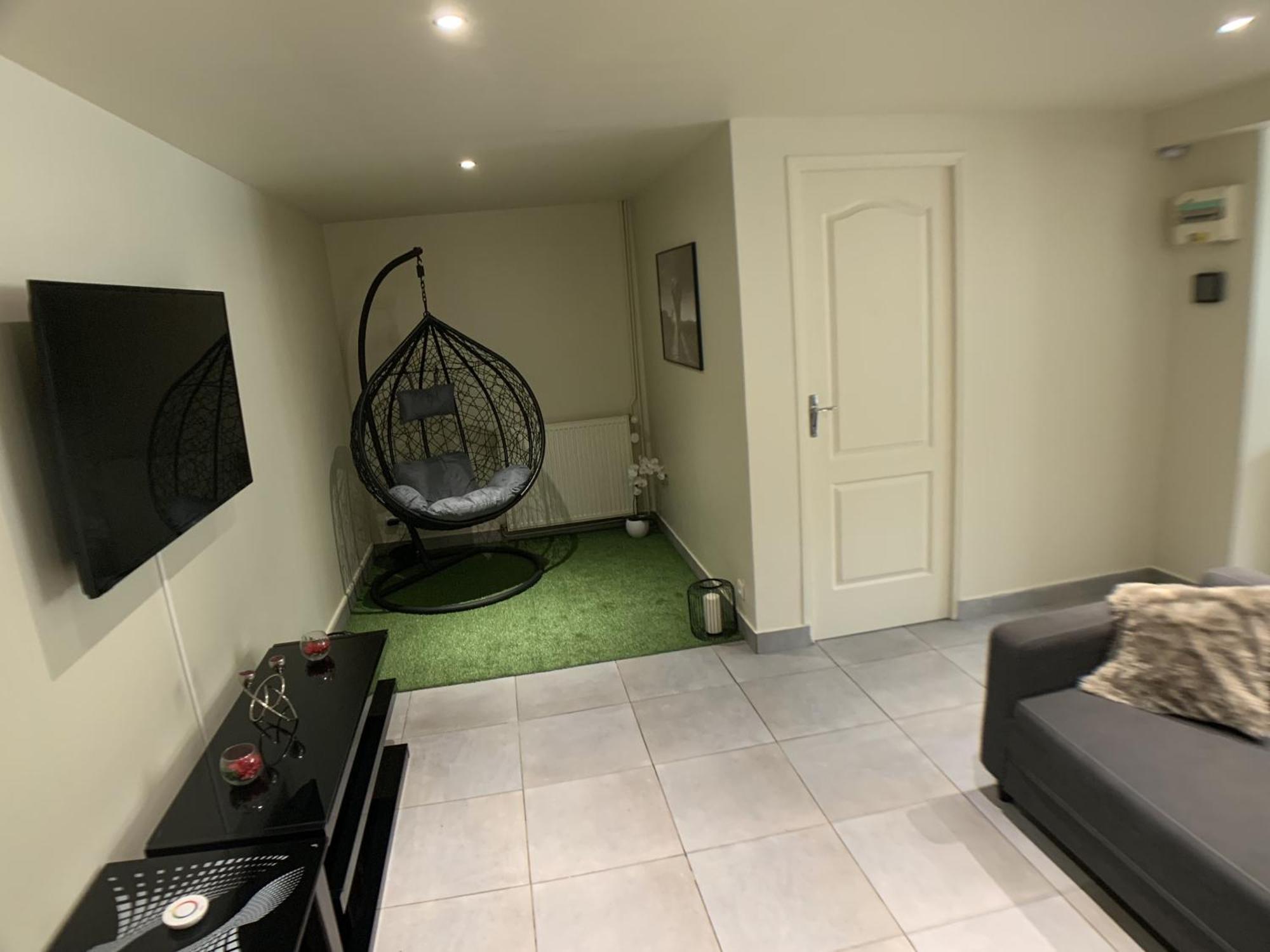 Appartement Cosy Proche Roissy Cdg Asterix Disneyland Paris グッサンヴィル エクステリア 写真